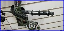 Bowtech Carbon Icon G2 DLX Compound Bow Package