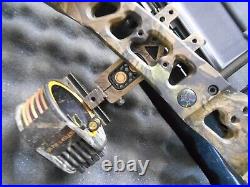 Bowtech Patriot Dually RH Compound 60lb Bow Harmonic Damper Case Trap Door
