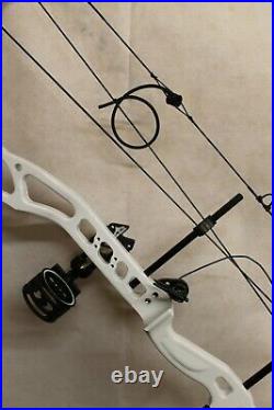 Diamond Medalist 38 Compound Bow 60lbs In White Right Handed DL 23 32.5