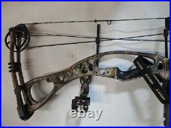 Hoyt Charger Camo Compound Bow Package! RH 28 50-60lb. Sight & stabilizer