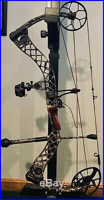 Mathews Creed Compound Bow Right Hand Lost Camo 70lb/27.5
