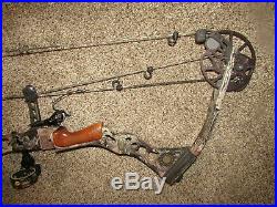 Mathews Outback Bow, Right Hand 27.5 70lb Extras