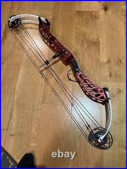 PSE Dominator Duo Compound Bow 50-60lbs RH